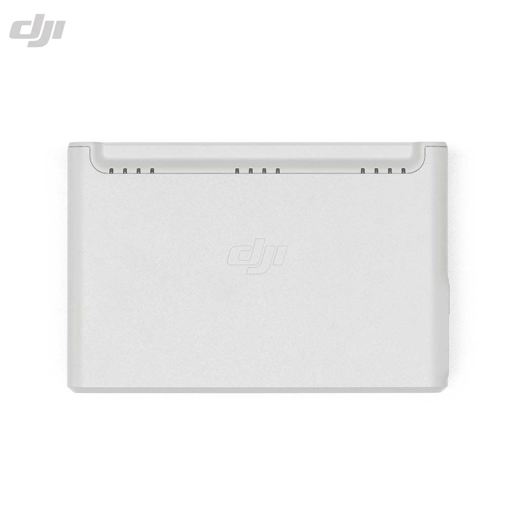 DJI Neo - Двунаправленный зарядный хаб — изображение 4
